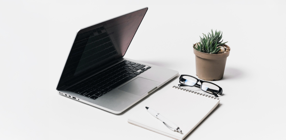 100+ професій, які можна опанувати з дому: в Україні створили енциклопедію для мам дітей з інвалідністю