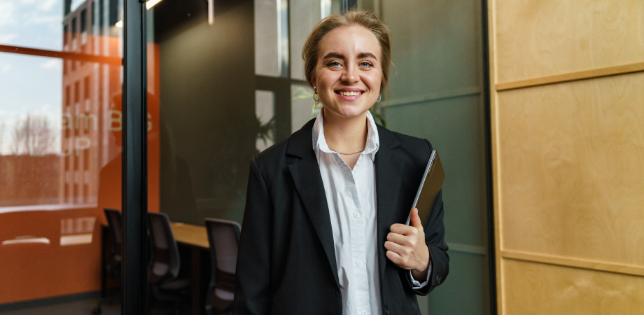 Шукаєте роботу в HR? Ось 10 вакансій, на які варто звернути увагу